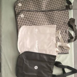 lululemon athletica Black and Gray Tote Bag Collection